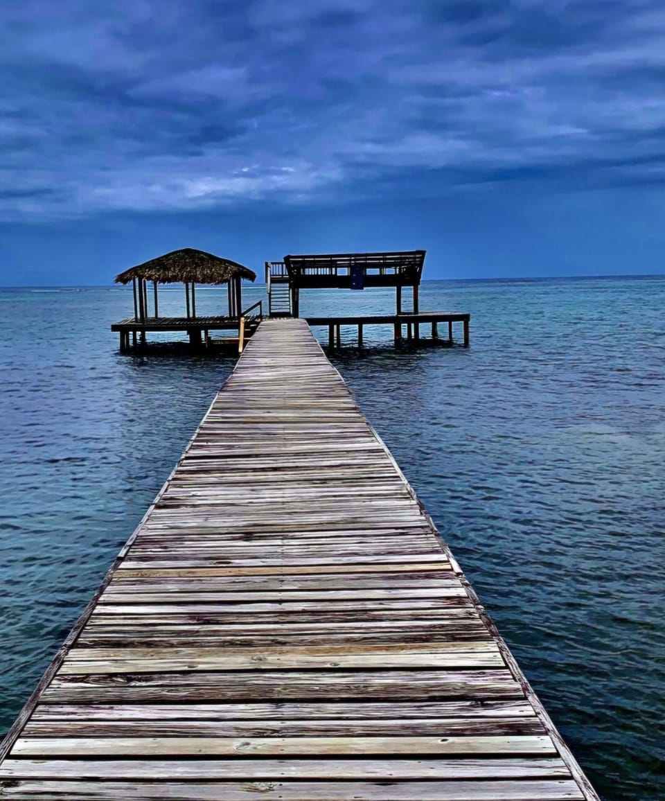 300 ft dock for Sundancer community