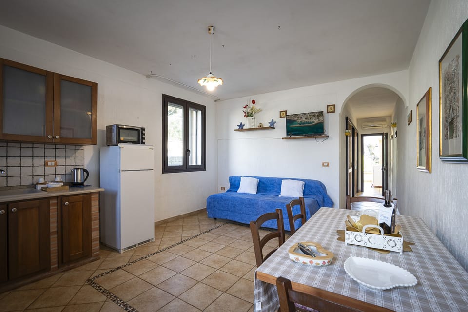 Kitchen and dining area