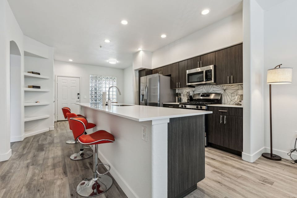 Fully equipped kitchen