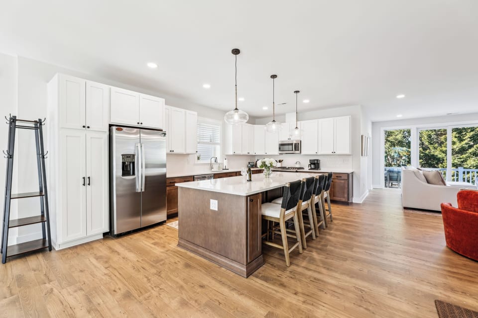 Main Level,Kitchen,