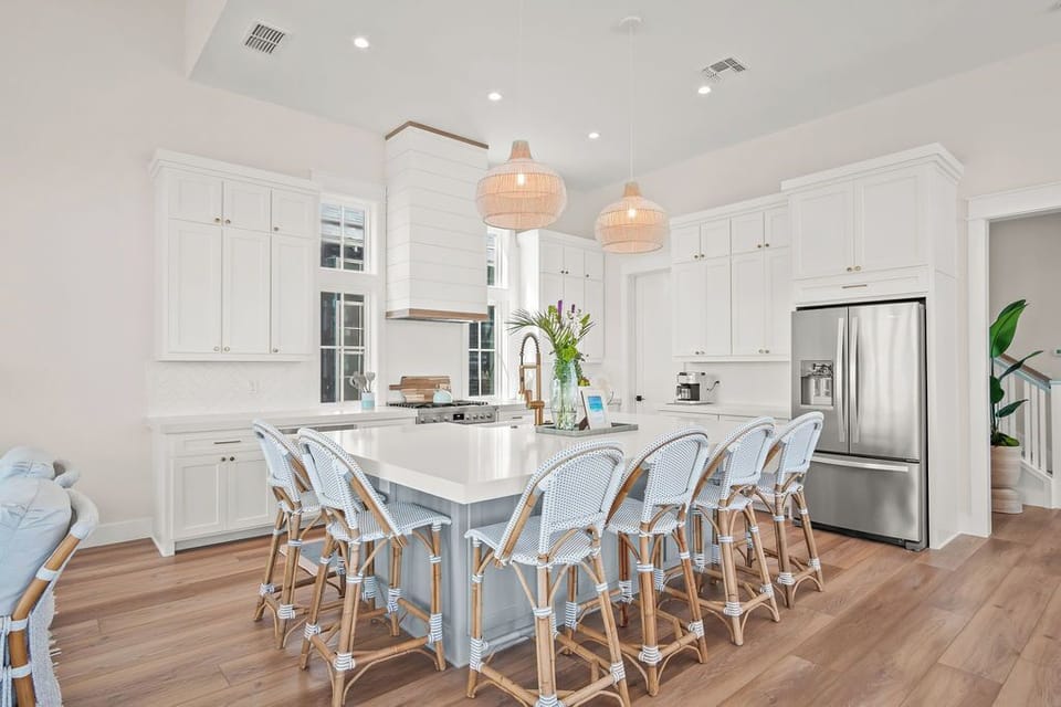 Kitchen, 2nd Floor