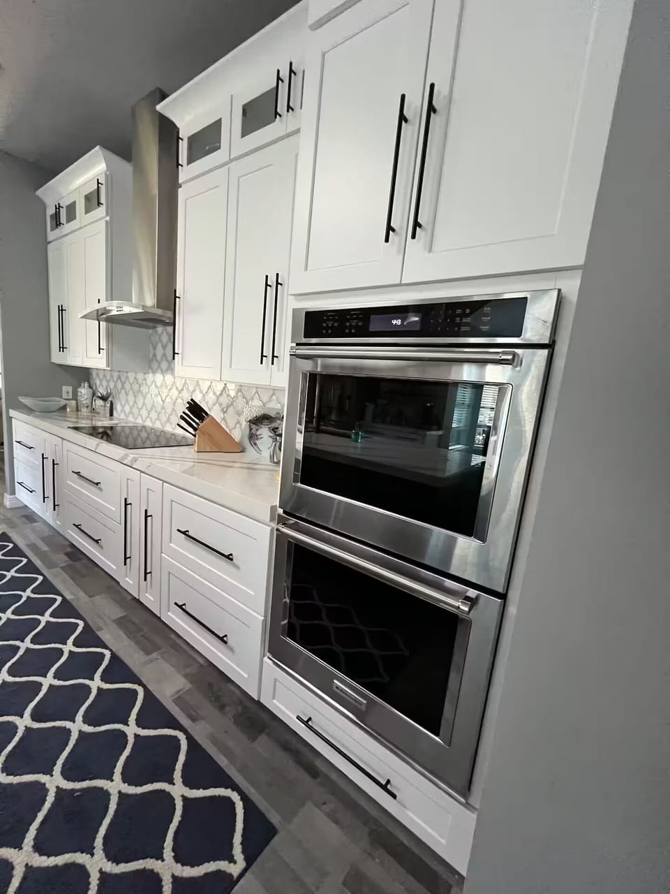 Oversized double ovens.