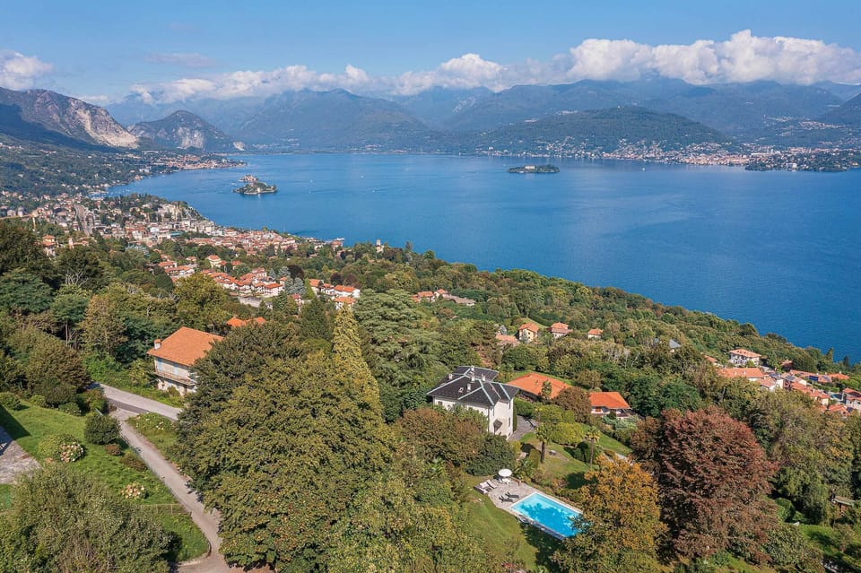 Villa La Brisina - Stresa, Lake Maggiore - by NORTHITALY VILLAS Vacation rentals