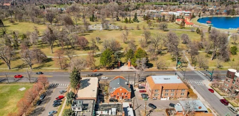 1666 Detroit is right on City Park! We're the building at the bottom left on a quiet block right below the park. Permit parking is available directly outfront. Inquire about limited garage options in the back.