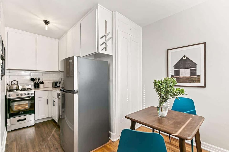 Kitchen has all new appliances and cute breakfast nook