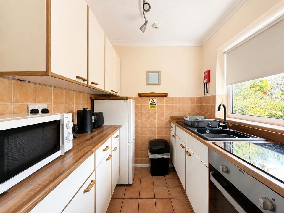 With flexible arrival dates you can make a meal in the kitchen any day of the week!