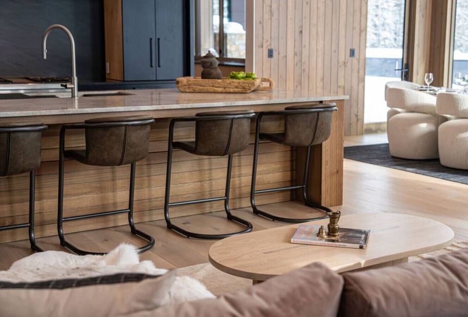 Mountain Lake Chalet - Kitchen Area