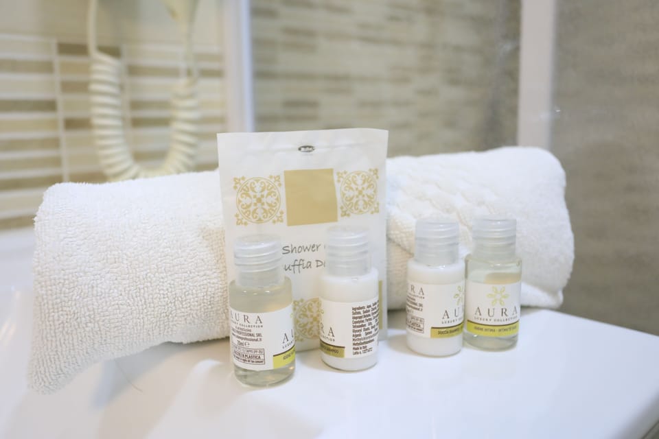 Bathroom amenities