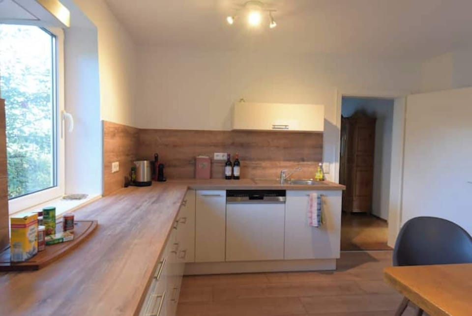 Large modern kitchen with dinning area