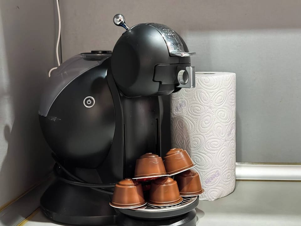 Your Morning Ritual Awaits! Fresh coffee at your fingertips. Book now and enjoy a perfect start to your day!
