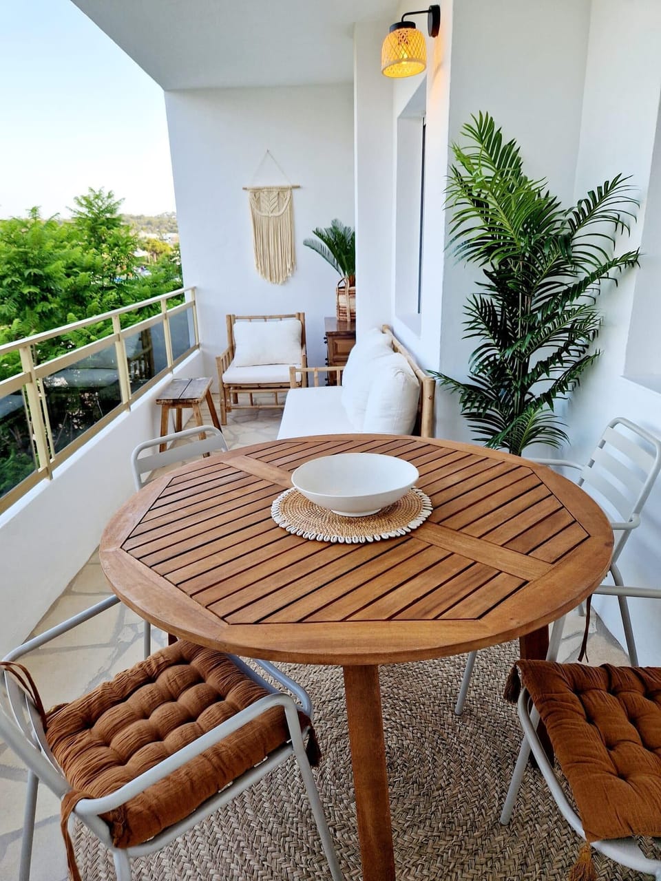 Outdoor dining area