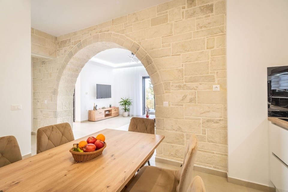 Dining Room, Kitchen
