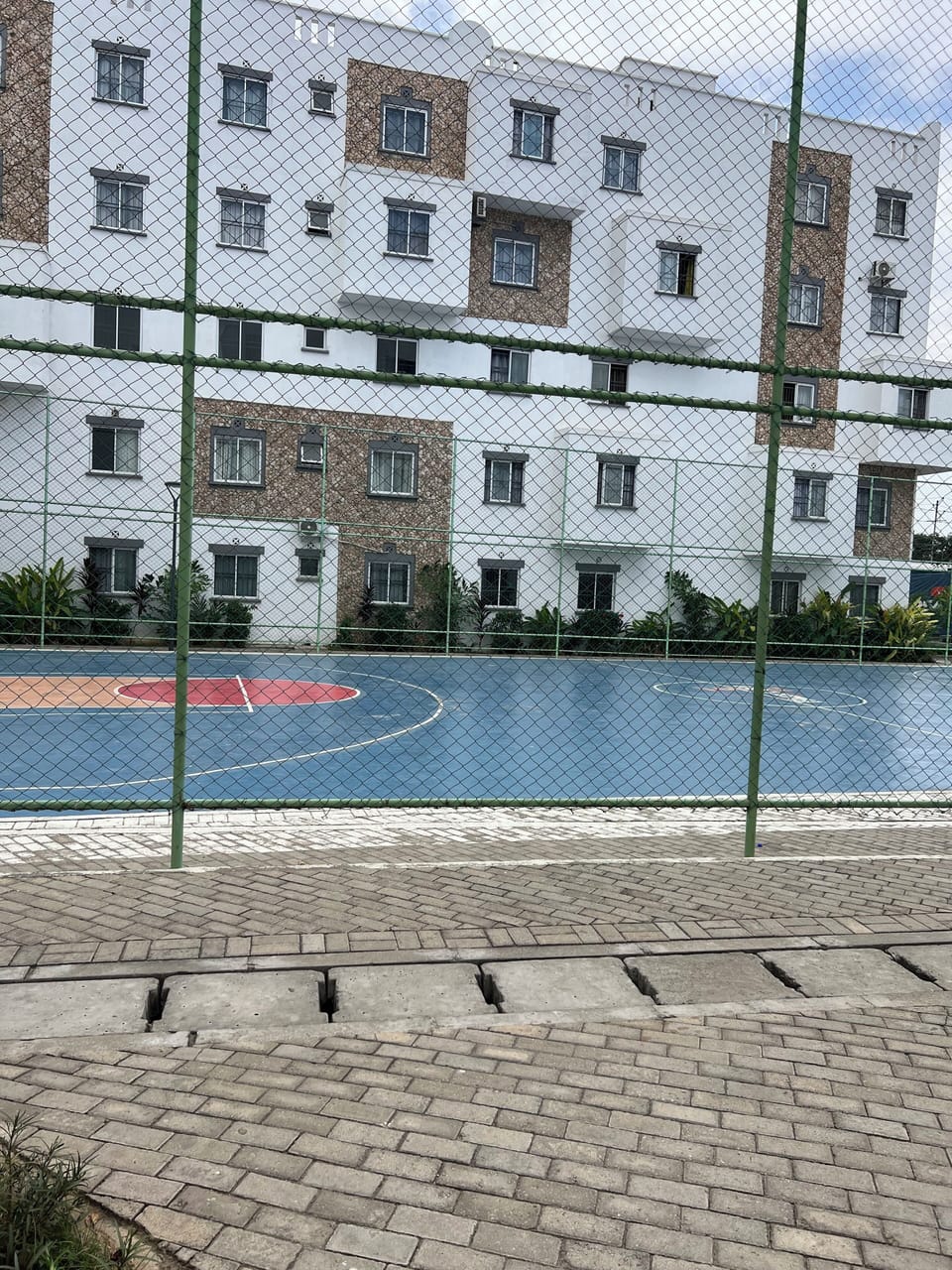 Sport court