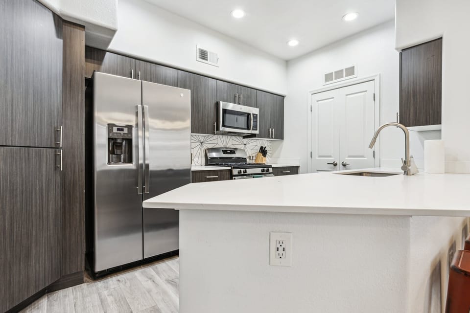 Fully equipped kitchen