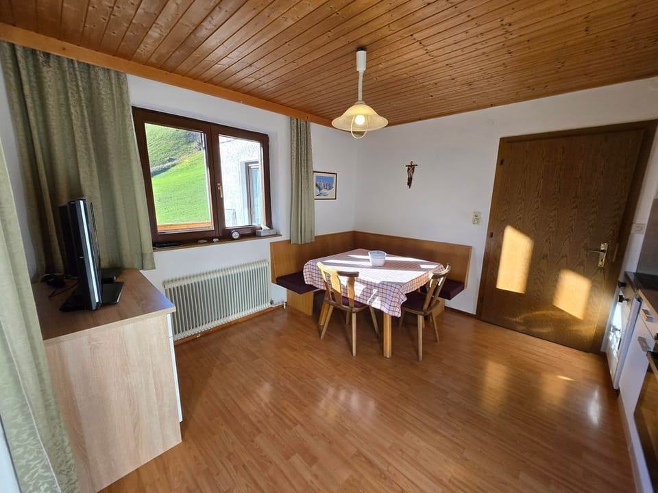 Vacation apartment 1 - Holiday home Strickner Apartment in Trentino-South Tyrol