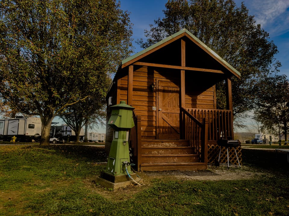 Cabin's exterior