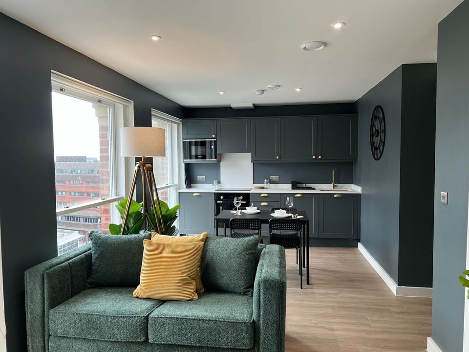 Living Room / Lounge