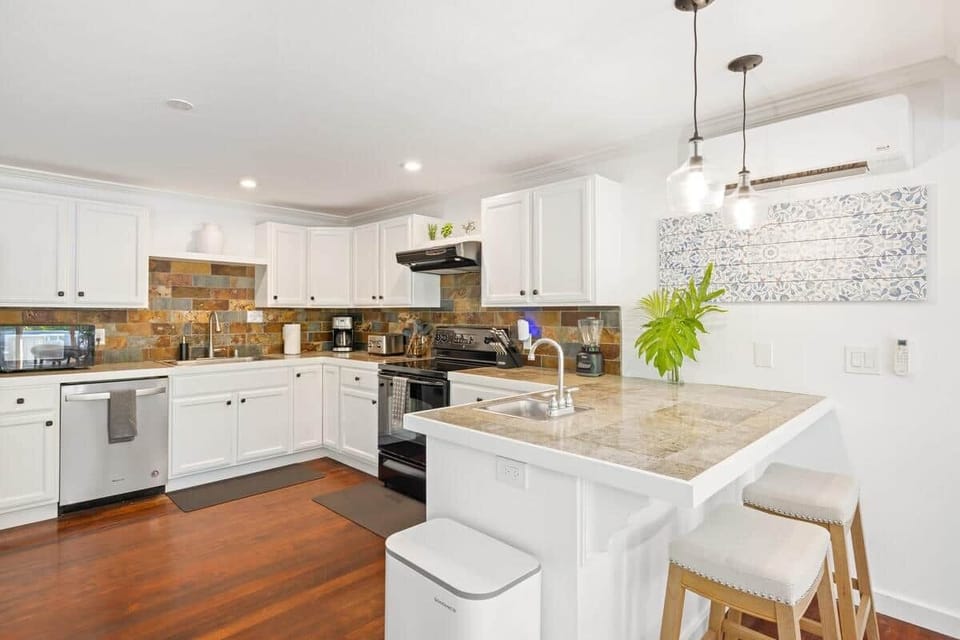 breakfast bar