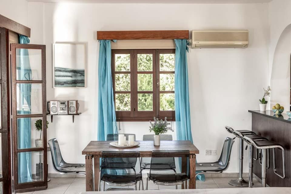 Dining area with A/C
