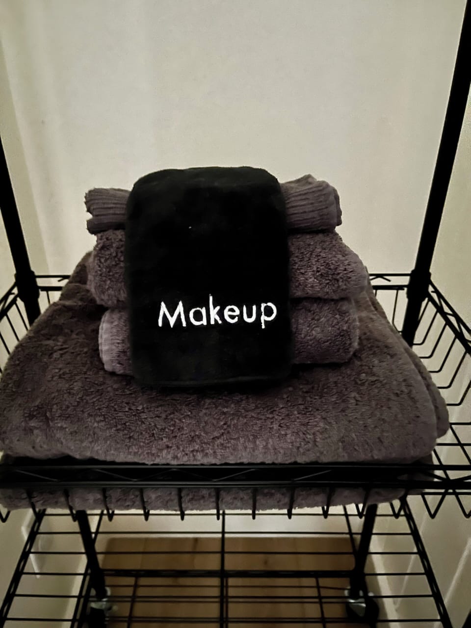 All towels and linens provided