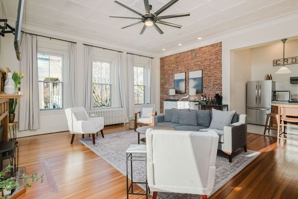 Living Room (5)