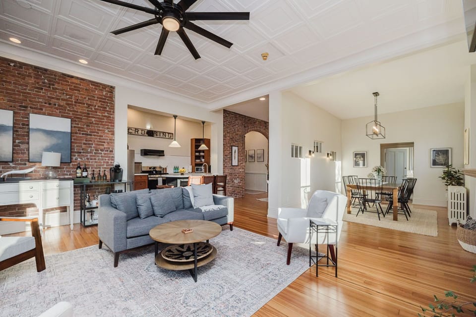 Living Room (4)