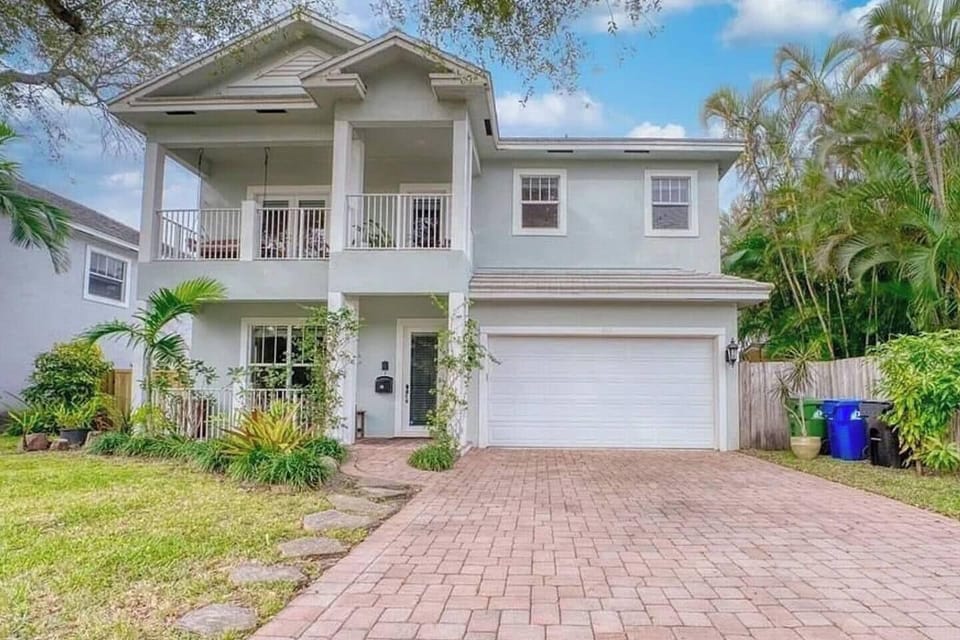 77600c7e f789 495b b93d 7101c5a18cdf