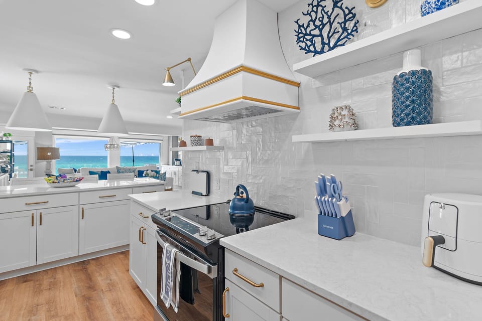 Remodeled, Stunning, Fully Stocked Kitchen - cook delicious meals and dine while overlooking the Gulf of Mexico!