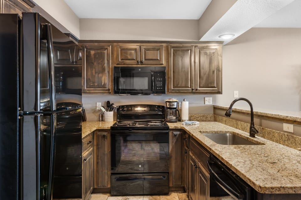 Full Kitchen with Major Appliances