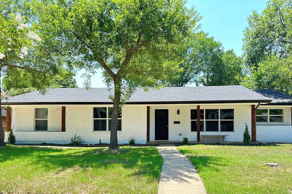 Irving Vacation Rental | 4BR | 3BA | Step-Free Entry Through Back Door