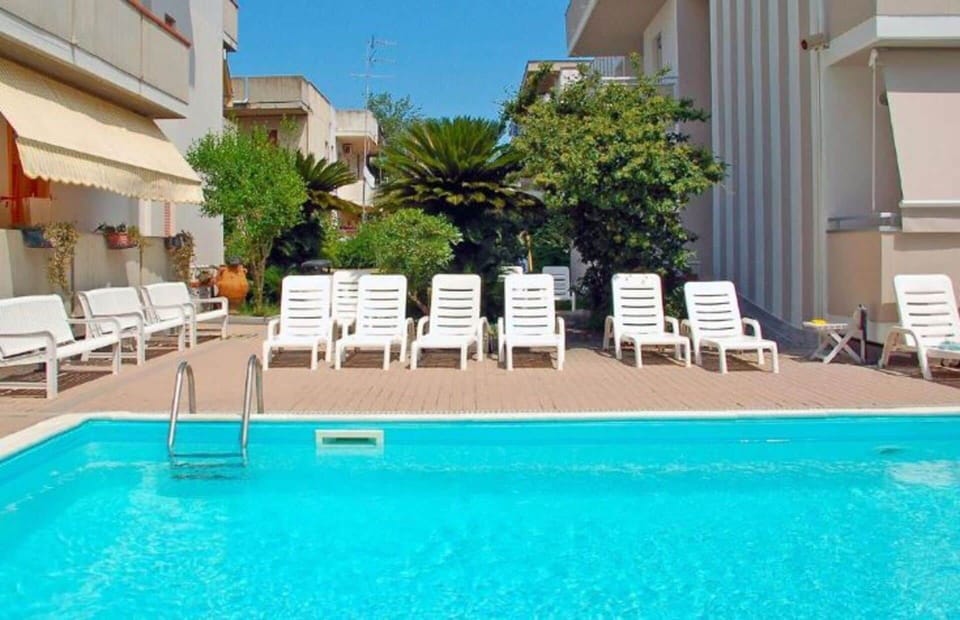 Autumn, Pool, Spring, Summer