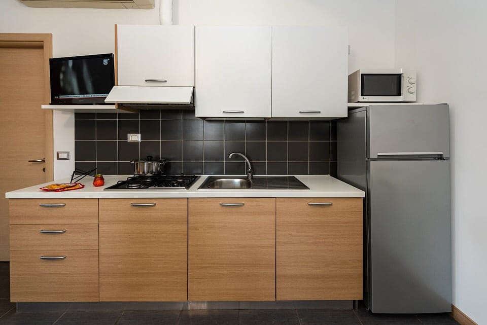 Autumn, Kitchen, Spring, Summer