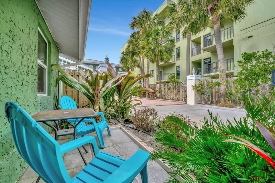 Relax and soak in the vibrant surroundings