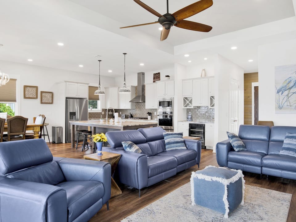 Living Area - Main Floor