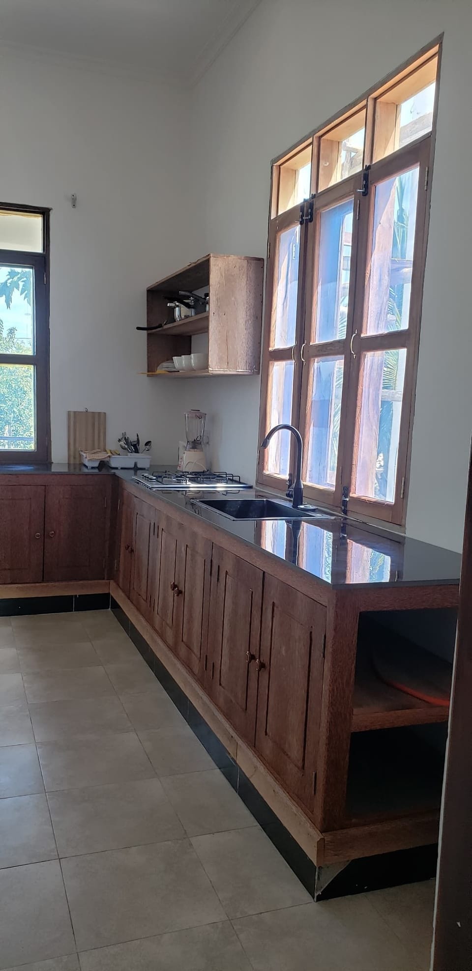 Kitchen (2)