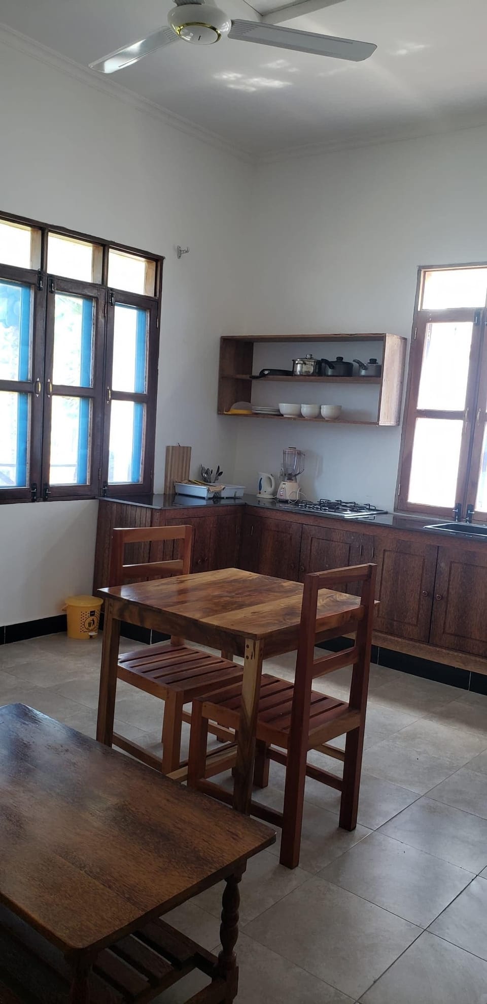 Kitchen (1)