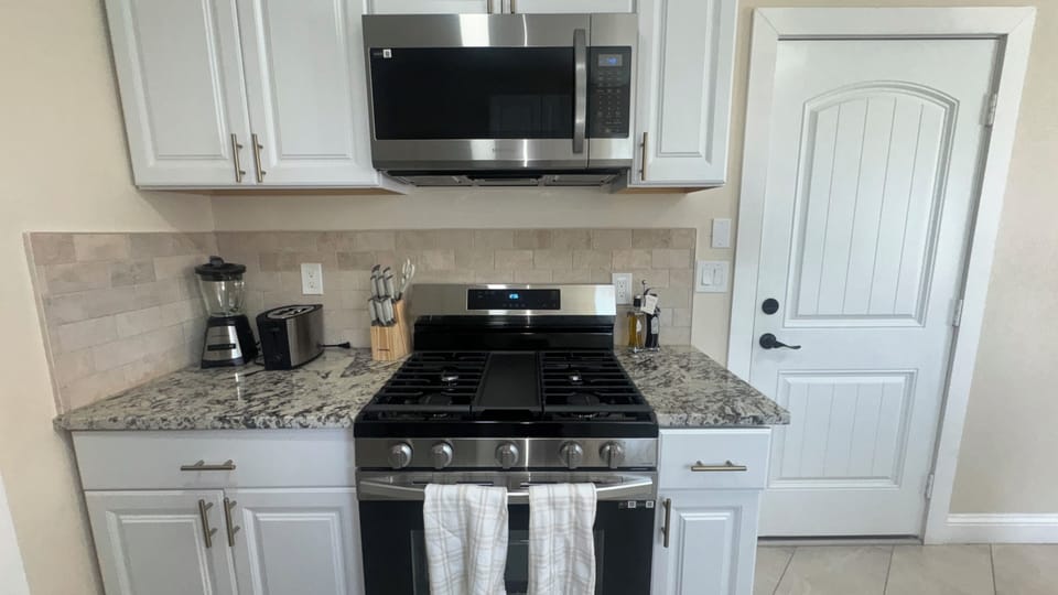Microwave, oven, stovetop, dishwasher