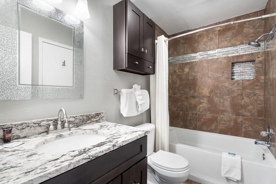 Bathroom 2