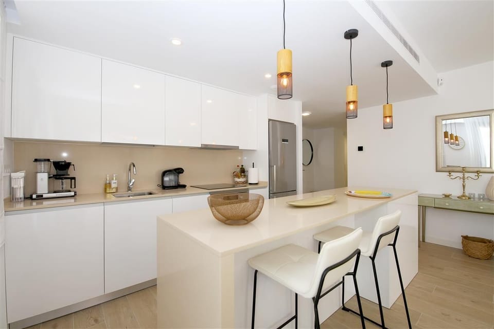 Another picture of the modern open kitchen