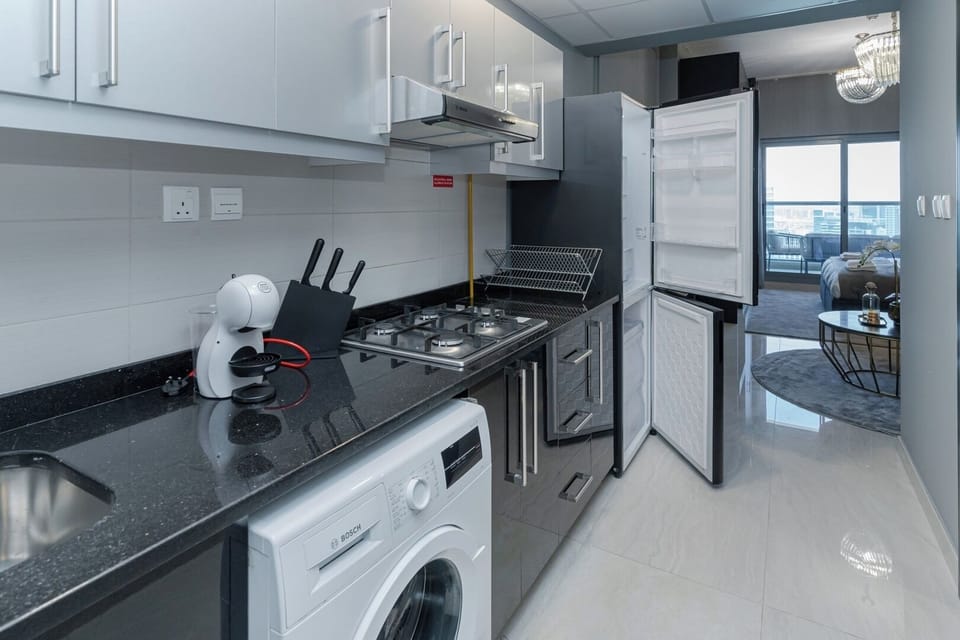 Fully equipped kitchen