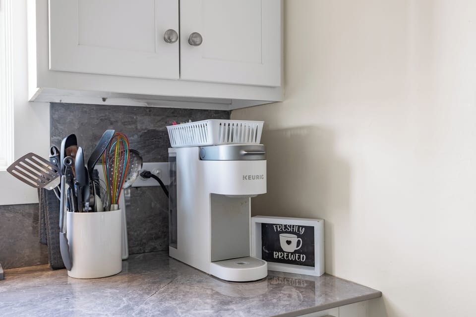 Keurig and pods supplied as well! 