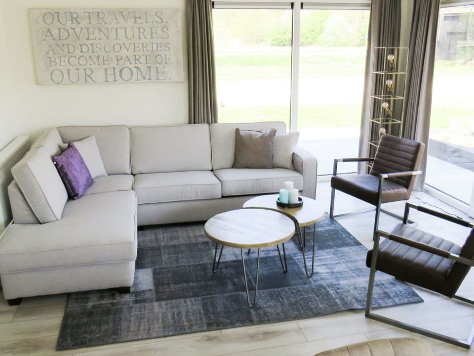 Mountain Range, Hill, House, Roof, Hill Station, Valley, Village, Cottage, Alps, Ridge