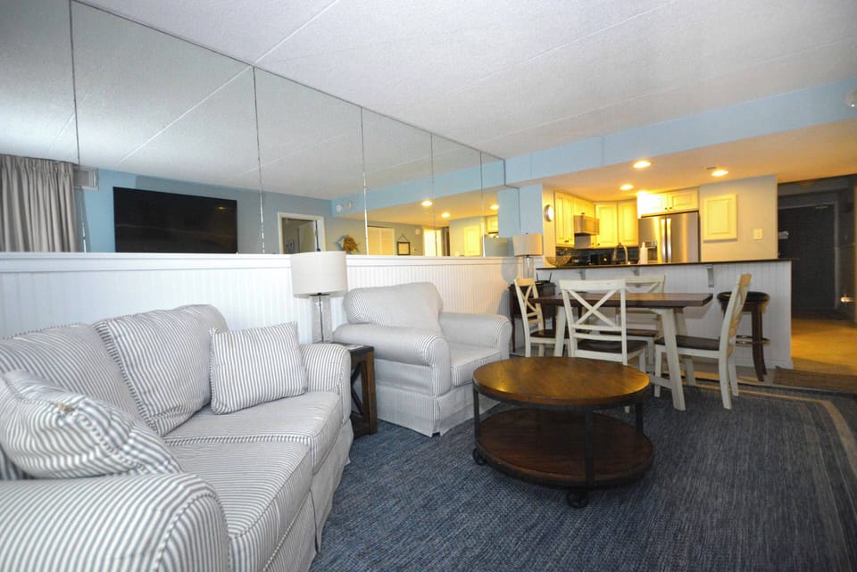 LIVING-AREA
