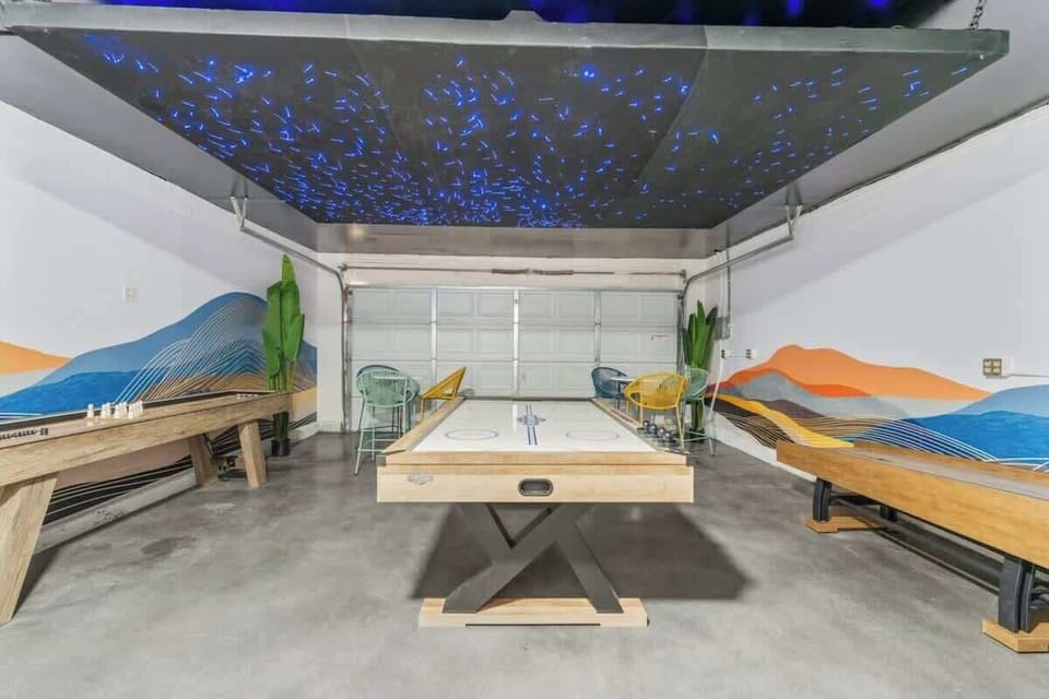 Game room