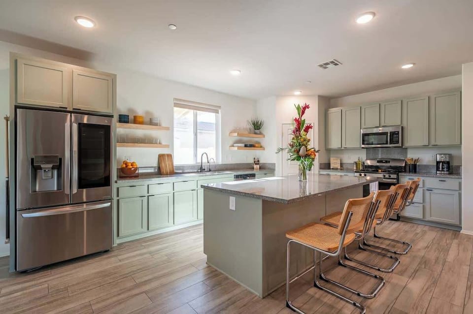 Kitchen with island seating