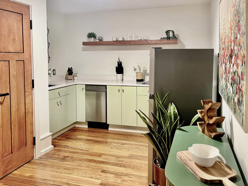 Unit 4 Kitchen