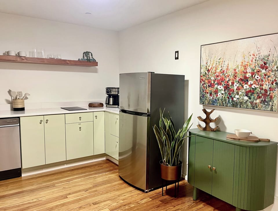 Unit 4 Kitchen