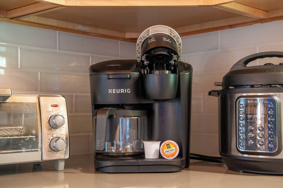 Sunset Station's fully-equipped kitchen