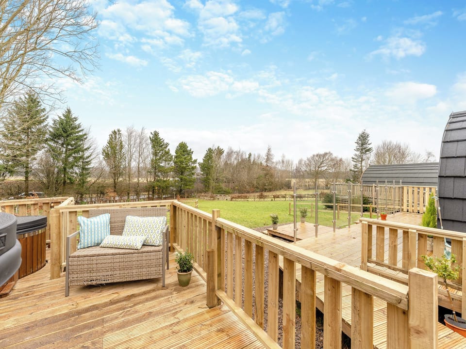 Terrace | Woodland Pod, 