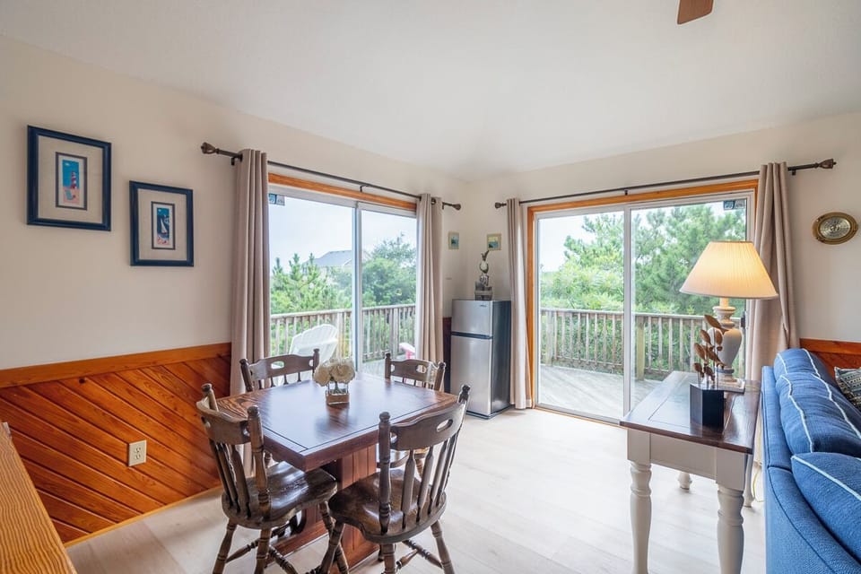 Top Level Living Area